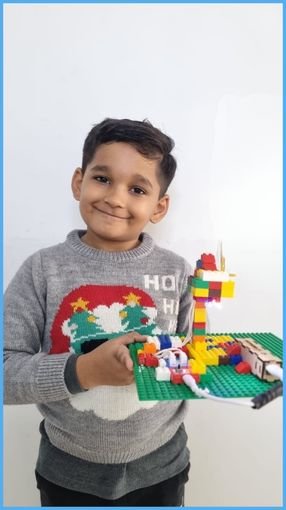 kid holding table lamp model